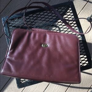 Vintage Etienne Aigner Crossover Bag